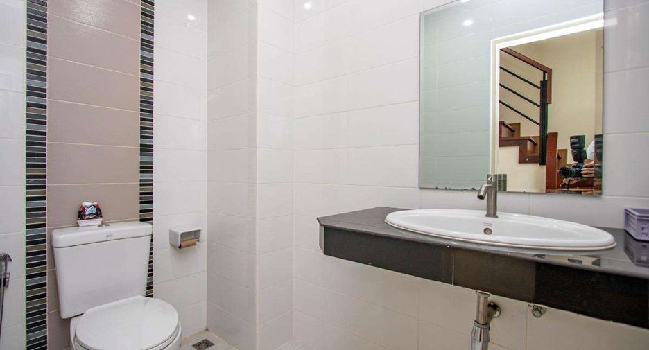 For rent 3 bedrooms house in Mueang Chiang Mai, Chiang Mai