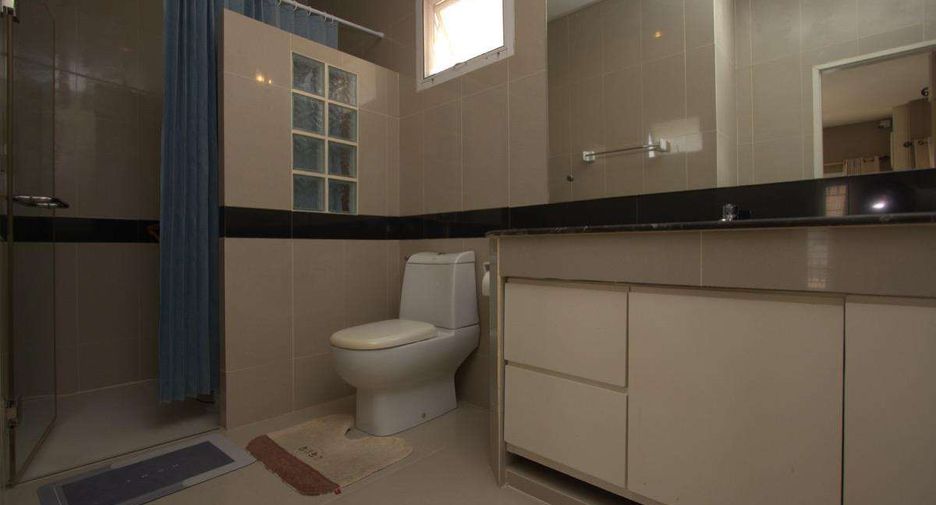 For sale 3 bedrooms house in Doi Saket, Chiang Mai