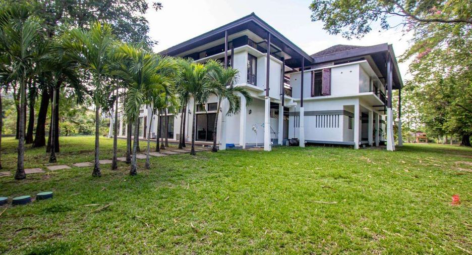 For sale 5 bedrooms house in Hang Dong, Chiang Mai