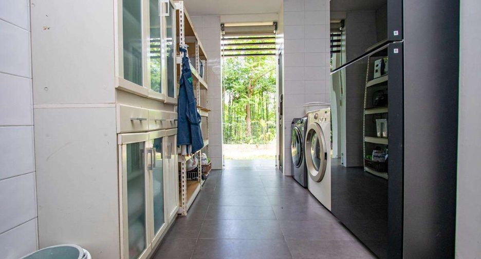 For sale 5 bedrooms house in Hang Dong, Chiang Mai