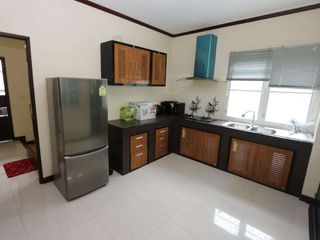 Casa en alquiler de 3 habitaciones en Mueang Chiang Mai, Chiang Mai