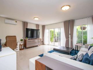 For rent 4 bedrooms house in San Kamphaeng, Chiang Mai