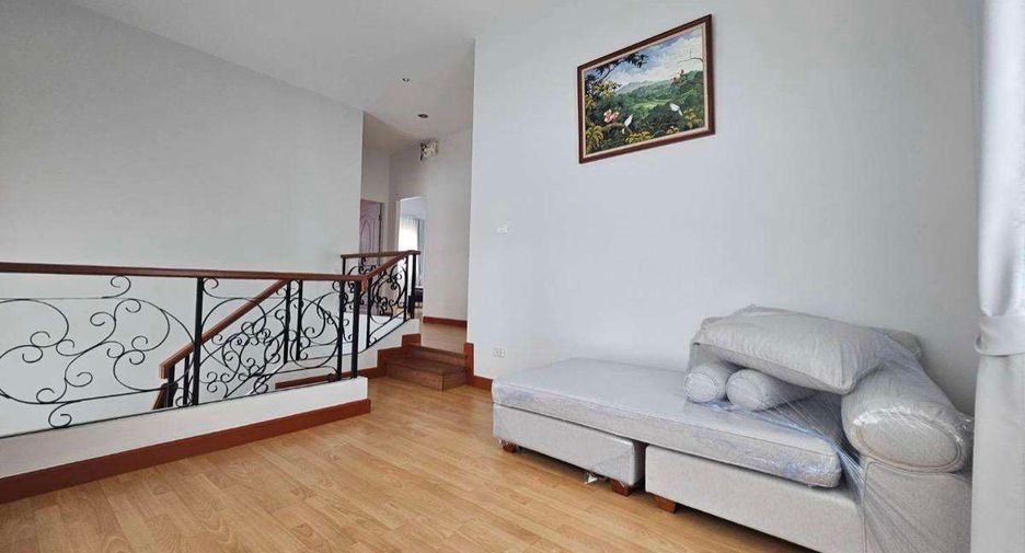 Haus zur Miete mit 3 Zimmer in Saraphi, Chiang Mai