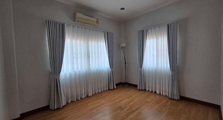 Haus zur Miete mit 3 Zimmer in Saraphi, Chiang Mai
