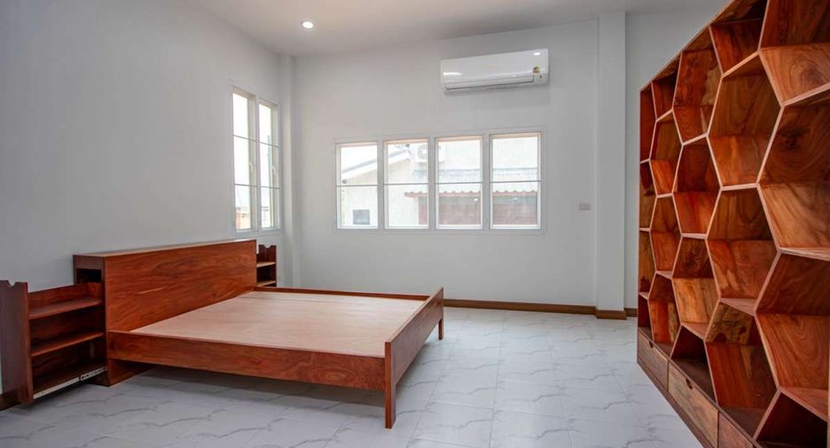 For rent 3 bedrooms house in Mae Rim, Chiang Mai