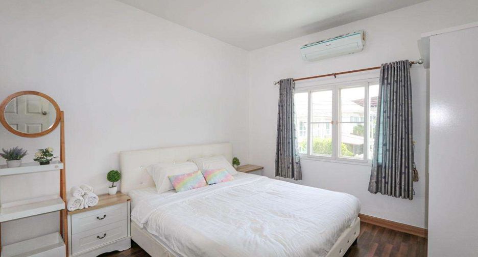 For rent 4 bedrooms house in Mueang Chiang Mai, Chiang Mai