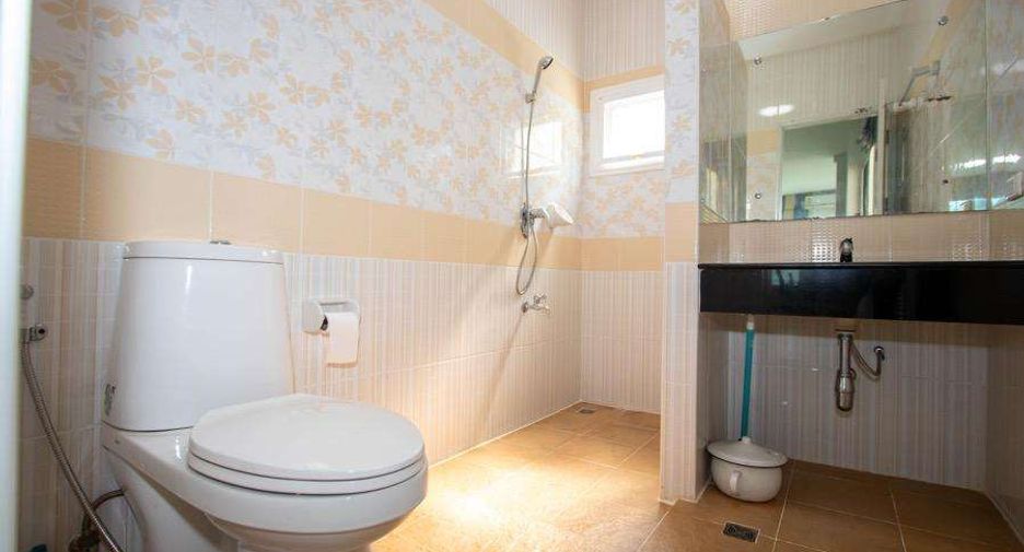 For rent 3 bedrooms house in Mueang Chiang Mai, Chiang Mai