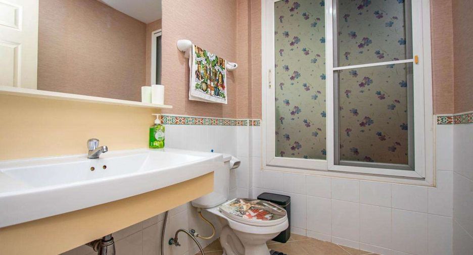À vendre 5 chambres maison à San Kamphaeng, Chiang Mai