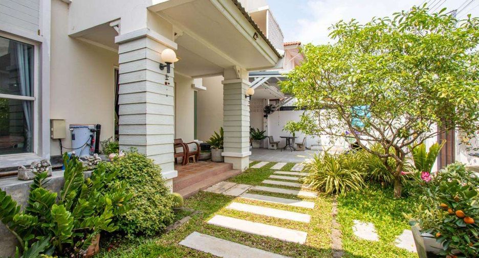 À vendre 5 chambres maison à San Kamphaeng, Chiang Mai