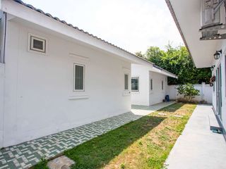 For rent 5 bedrooms house in Hang Dong, Chiang Mai