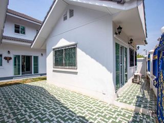For rent 5 bedrooms house in Hang Dong, Chiang Mai
