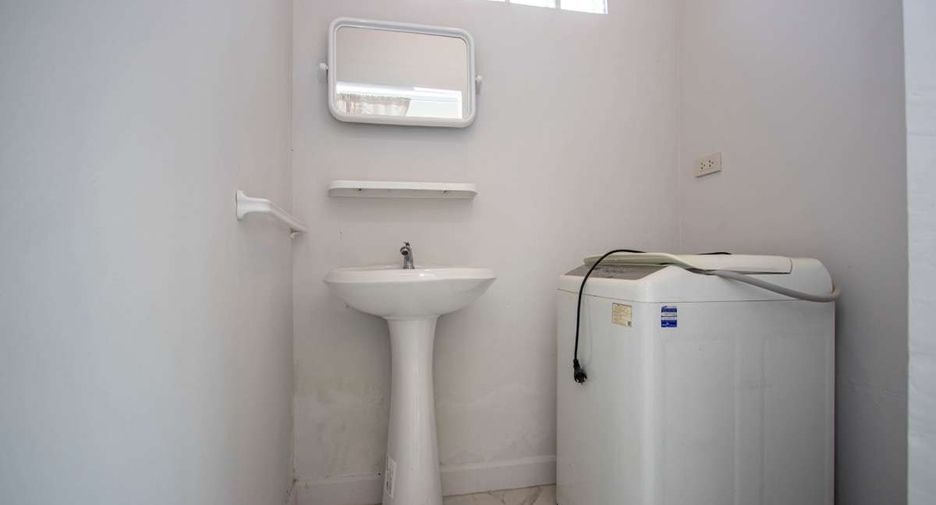 For rent 5 bedrooms house in Hang Dong, Chiang Mai