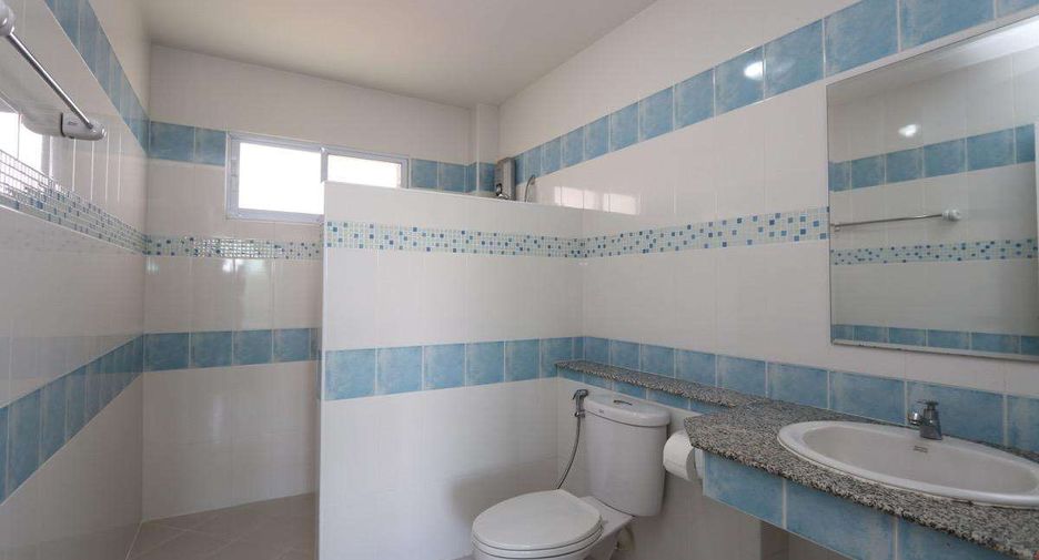 For rent 3 bedrooms house in San Kamphaeng, Chiang Mai