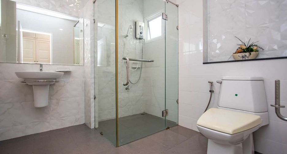 For rent 4 bedrooms house in Mae Rim, Chiang Mai