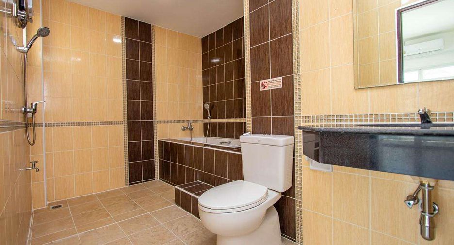 For rent 4 bedrooms house in San Sai, Chiang Mai