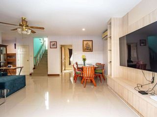 For rent 4 bedrooms house in Saraphi, Chiang Mai
