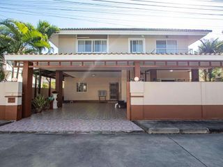 For rent 4 bedrooms house in Saraphi, Chiang Mai