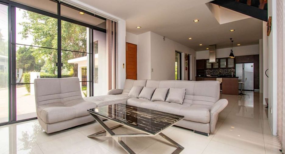 For sale 3 bedrooms house in Mae Rim, Chiang Mai