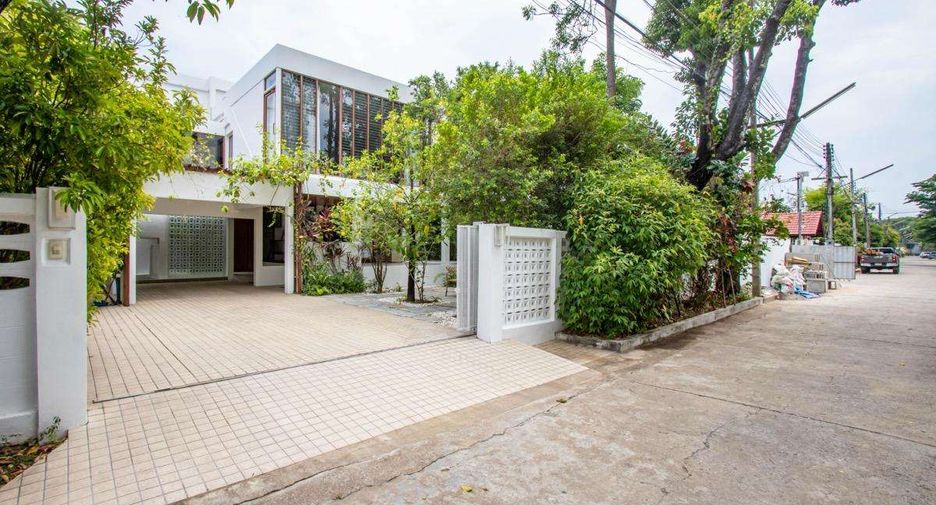 Продажа 3 спальни дом в Mueang Chiang Mai, Чианг Маи