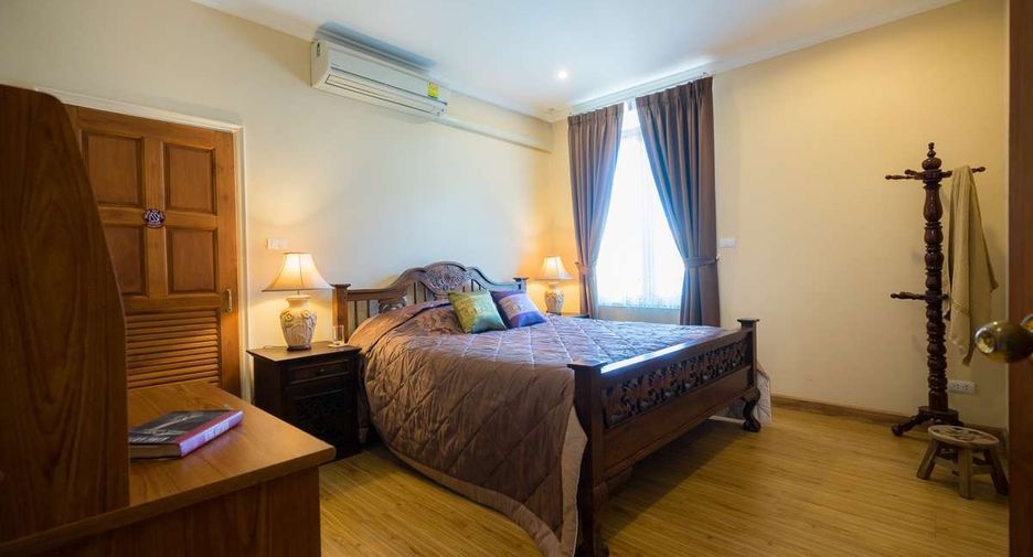 For sale 9 bedrooms house in Saraphi, Chiang Mai