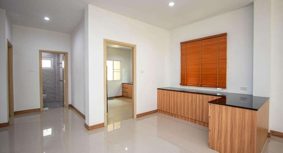 Haus zur Miete mit 4 Zimmer in San Kamphaeng, Chiang Mai