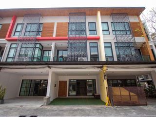 For rent 3 bedrooms house in Mueang Chiang Mai, Chiang Mai