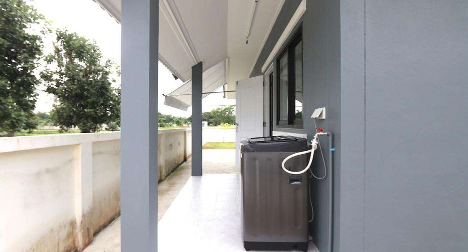 For rent 3 bedrooms house in San Sai, Chiang Mai