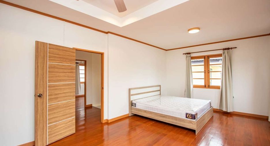 For rent 3 bedrooms house in San Sai, Chiang Mai