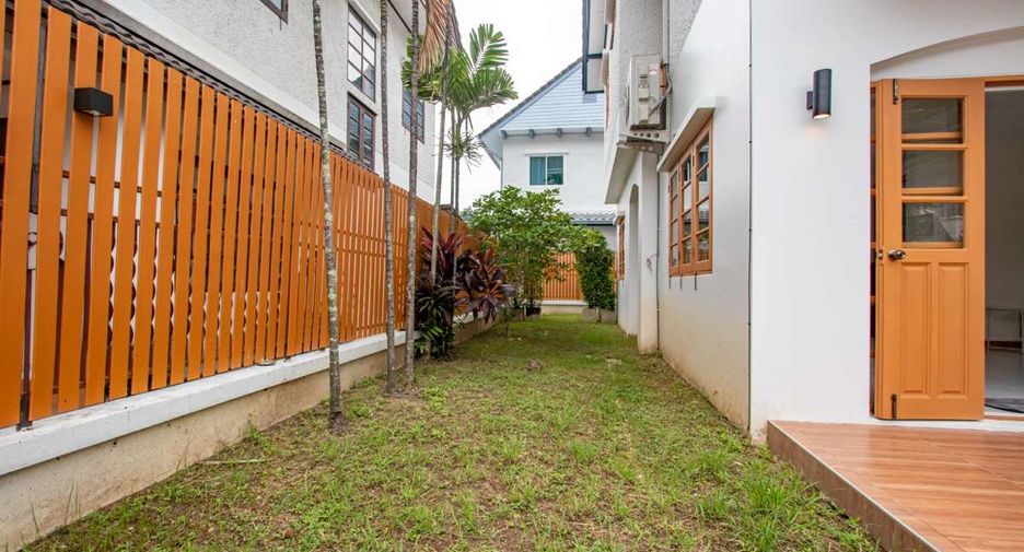 For rent 3 bedrooms house in San Sai, Chiang Mai