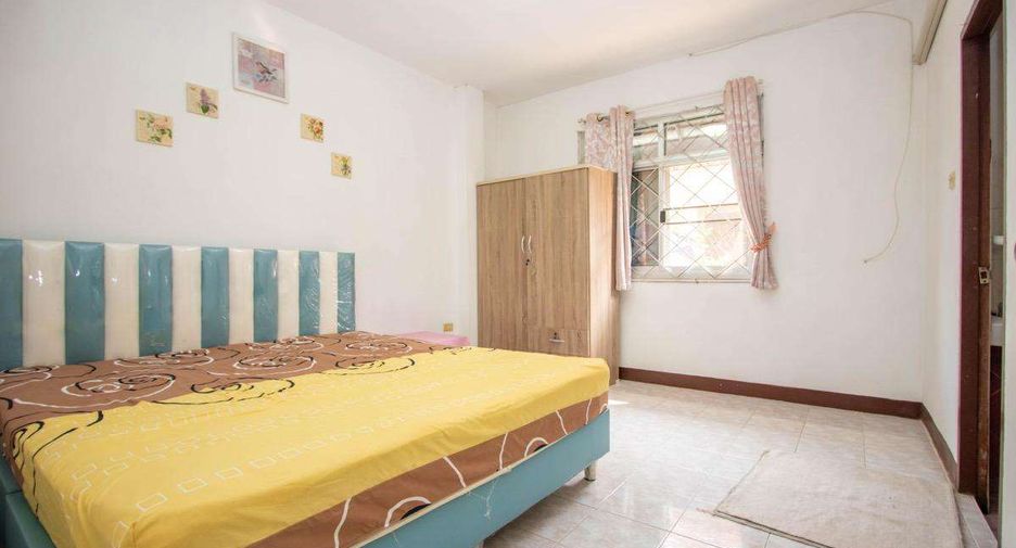 For rent 3 bedrooms house in San Sai, Chiang Mai