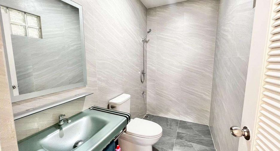 For rent 3 bedrooms house in Hang Dong, Chiang Mai