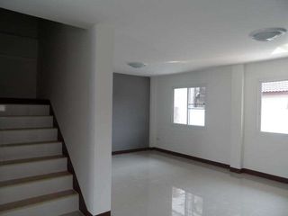Haus zur Miete mit 3 Zimmer in Saraphi, Chiang Mai