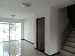 Haus zur Miete mit 3 Zimmer in Saraphi, Chiang Mai