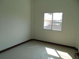 Haus zur Miete mit 3 Zimmer in Saraphi, Chiang Mai