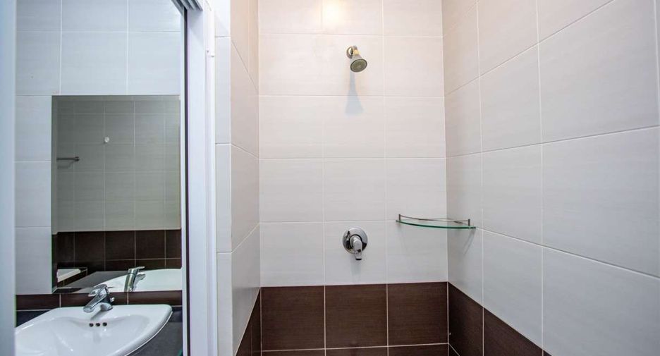 For rent 2 bedrooms condo in Mueang Chiang Mai, Chiang Mai