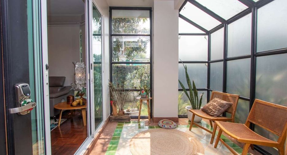 For sale 4 bedrooms house in Hang Dong, Chiang Mai