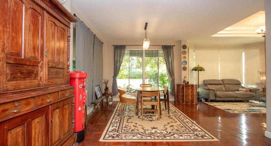For sale 4 bedrooms house in Hang Dong, Chiang Mai