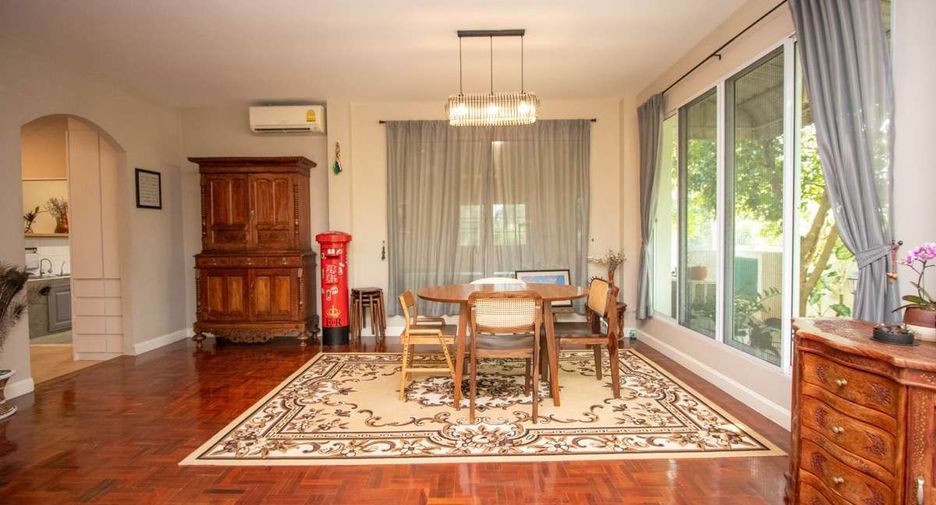 For sale 4 bedrooms house in Hang Dong, Chiang Mai