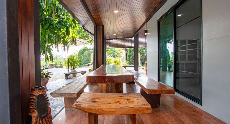 For rent 2 bedrooms house in Doi Saket, Chiang Mai