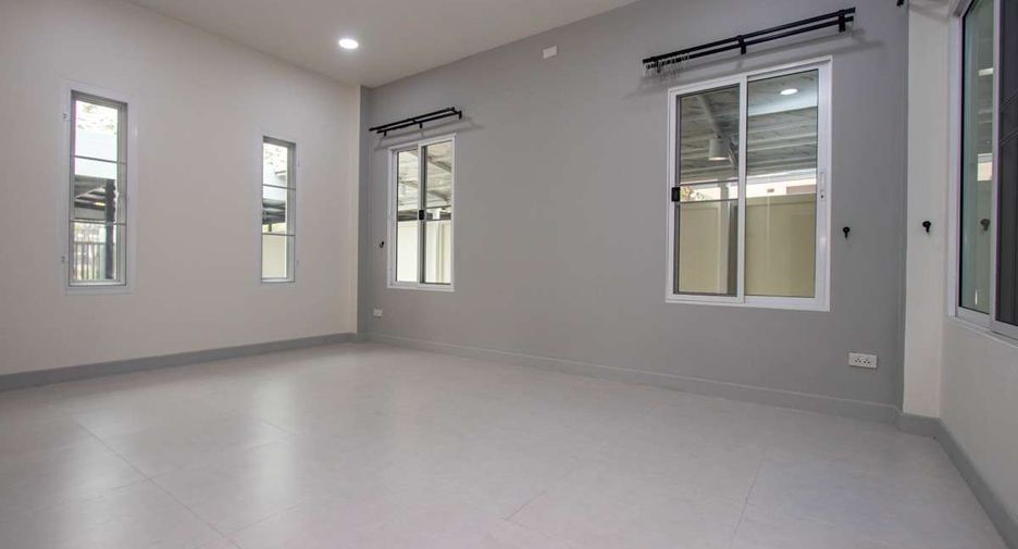 For sale 3 bedrooms house in Hang Dong, Chiang Mai