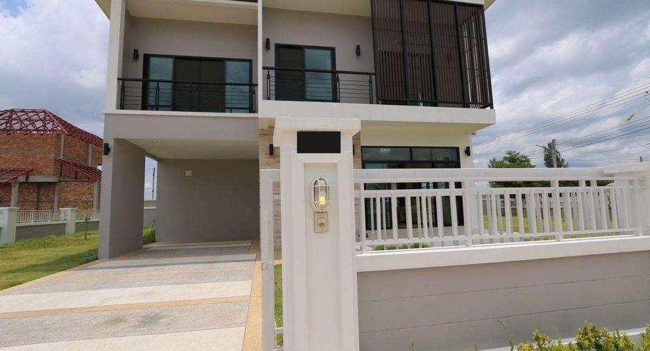 À louer 3 chambres maison à San Kamphaeng, Chiang Mai