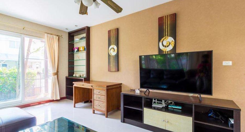 For rent 3 bedrooms house in San Sai, Chiang Mai