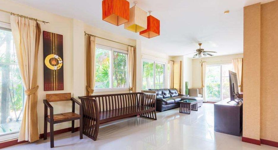 For rent 3 bedrooms house in San Sai, Chiang Mai