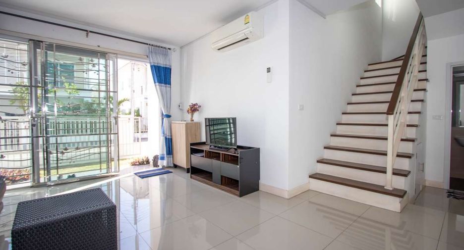 For rent 3 bedrooms house in Mueang Chiang Mai, Chiang Mai