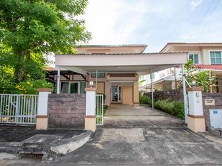 For rent 3 bedrooms house in San Kamphaeng, Chiang Mai