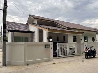 For sale 3 bedrooms house in Hang Dong, Chiang Mai
