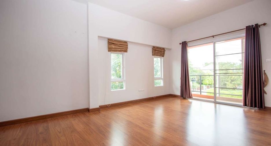 Haus zur Miete mit 3 Zimmer in Saraphi, Chiang Mai
