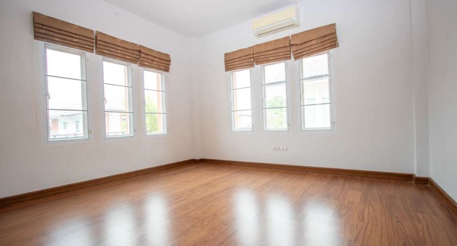 Haus zur Miete mit 3 Zimmer in Saraphi, Chiang Mai