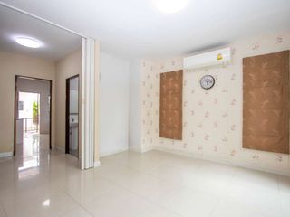 Casa en alquiler de 3 habitaciones en Saraphi, Chiang Mai