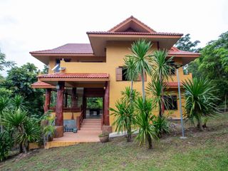 For rent 3 bedrooms house in Mae Rim, Chiang Mai